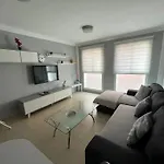 Piso Familiar 2 Dorm. Cocina
